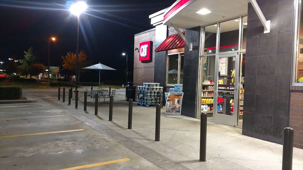 QuikTrip | 2326 Sandy Porter Rd, Charlotte, NC 28273, USA | Phone: (704) 587-9490