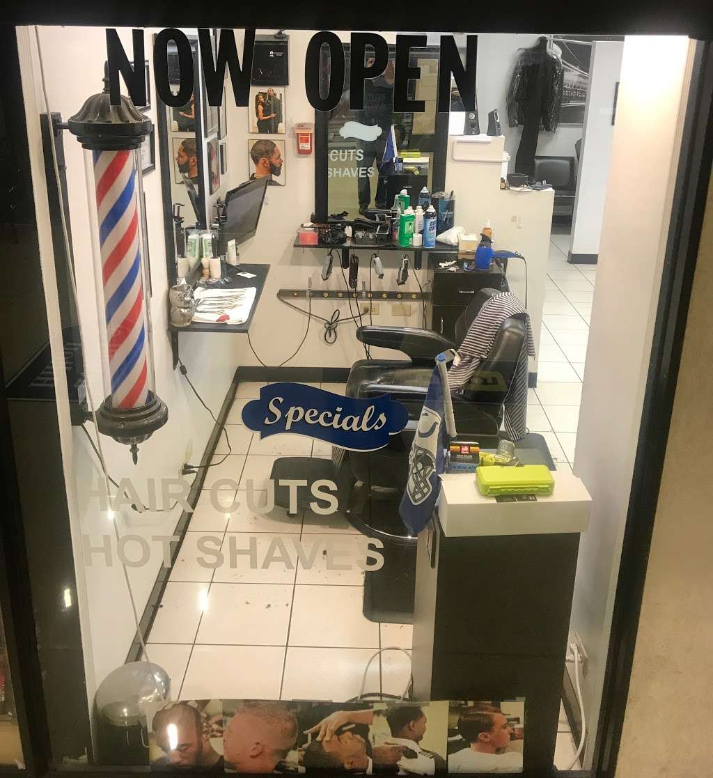 The Barber Shop at OHare Airport | Chicago OHare International Airport, Chicago, IL 60666, USA | Phone: (773) 686-9000