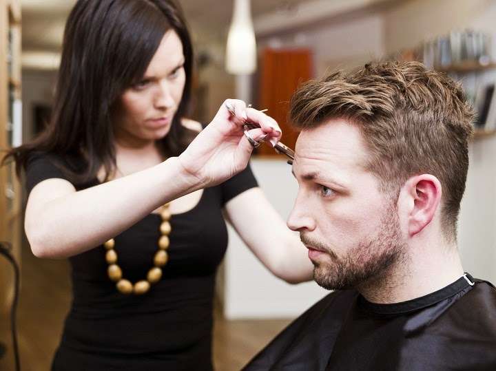 Studio 95 Salon | 9510 S Constance Ave # 1, Chicago, IL 60617, USA | Phone: (773) 731-3501