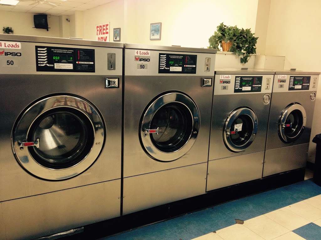 Double Bubble Coin Laundry | 850 Pappas Dr, DeKalb, IL 60115, USA | Phone: (815) 756-7060