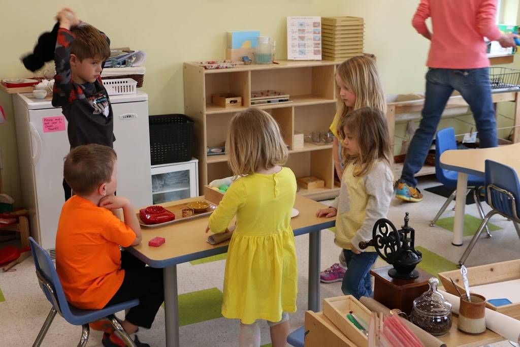 Radiant Montessori School | 15650 95th Ave N, Maple Grove, MN 55369, USA | Phone: (763) 420-2323