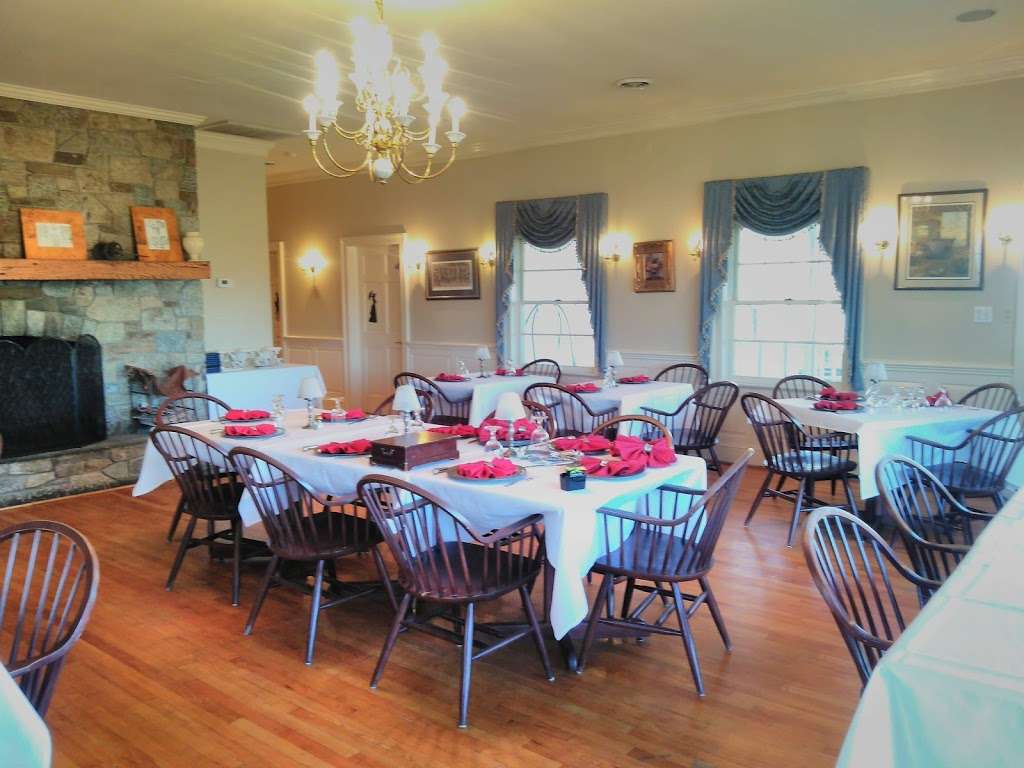 Inn At Kellys Ford | 16589 Edwards Shop Rd, Remington, VA 22734, USA | Phone: (540) 399-1779