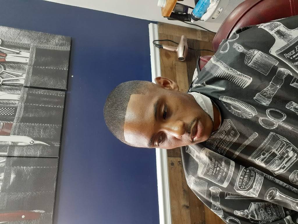 Shining Shears Beauty & Barbershop | 410 Newtown Rd, Virginia Beach, VA 23462, USA | Phone: (757) 698-5242