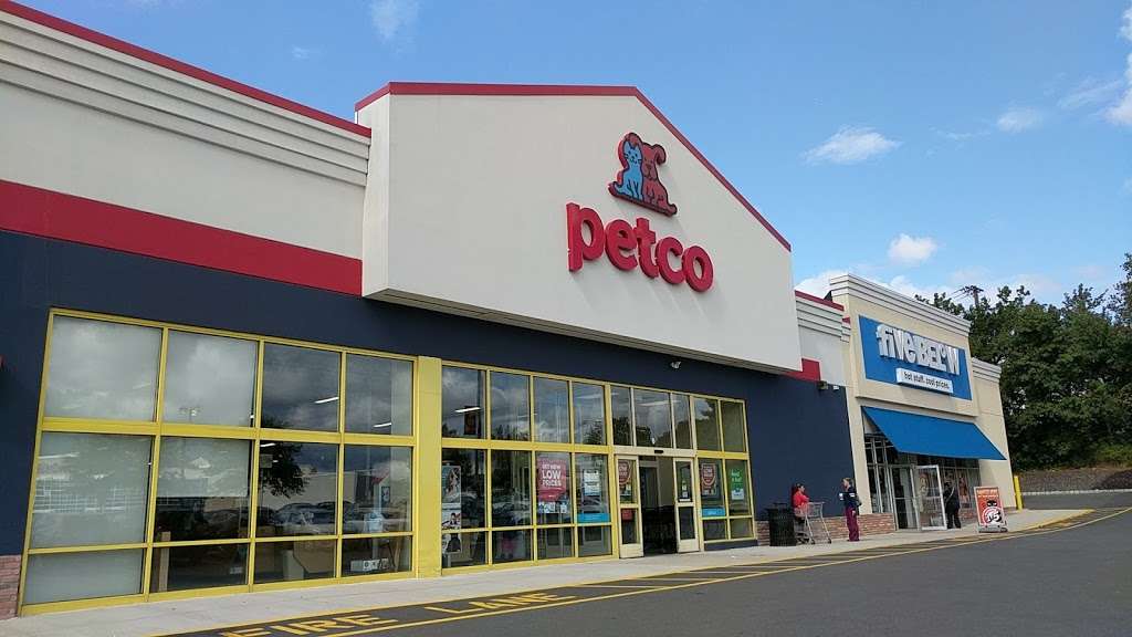 Petco Animal Supplies | 300 US-202, Raritan, NJ 08869, USA | Phone: (908) 203-8840