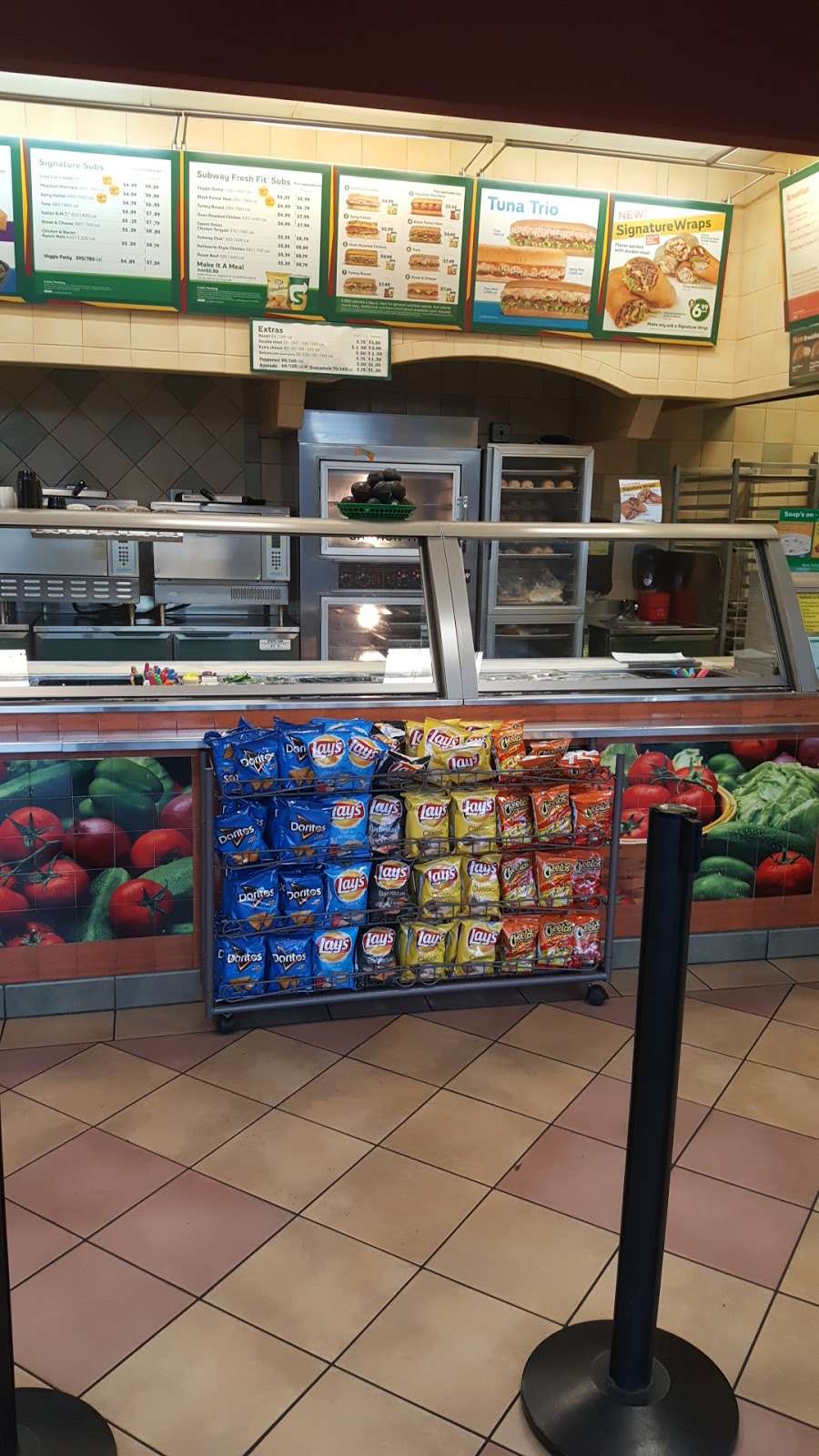 Subway | 6420 E Gage Ave, Bell Gardens, CA 90201, USA | Phone: (562) 927-8200