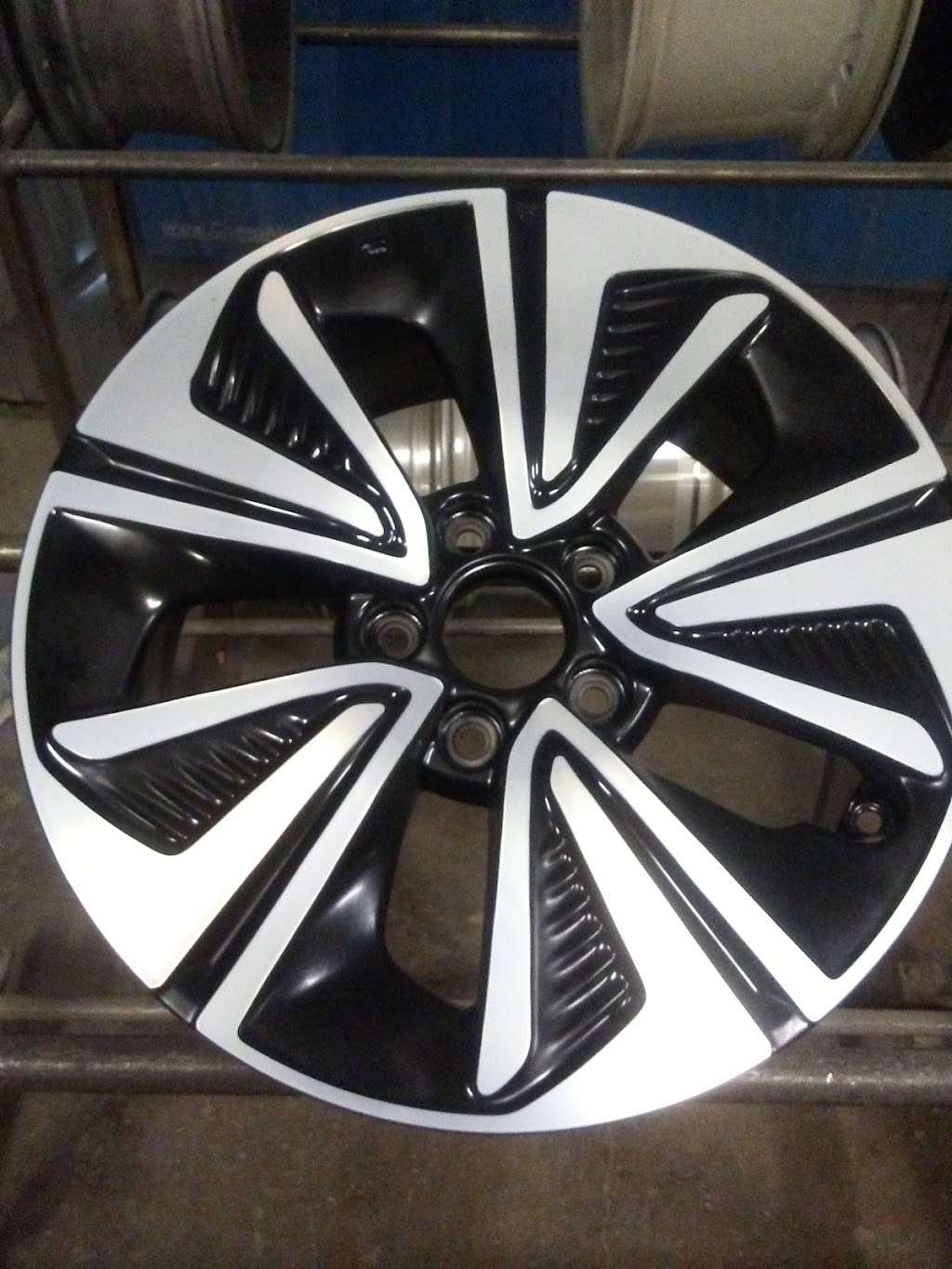 Keystone Automotive Wheel Repair | 415 N Interstate 45 Service Rd, Hutchins, TX 75141, USA | Phone: (214) 960-3876