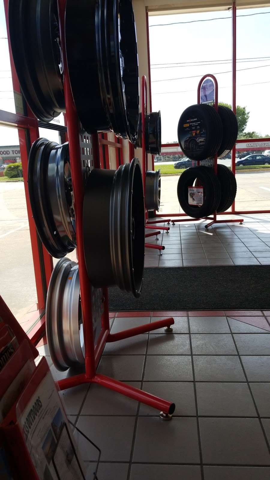 Discount Tire | 500 Sheldon Rd, Channelview, TX 77530, USA | Phone: (281) 860-0212