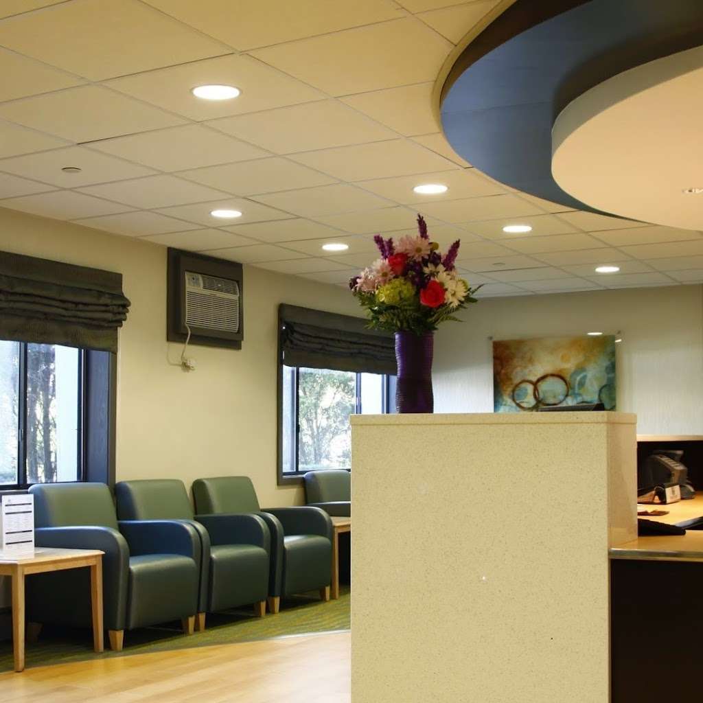 Forest View Rehabilitation and Nursing Center | 535 S Elm St, Itasca, IL 60143, USA | Phone: (630) 773-9416