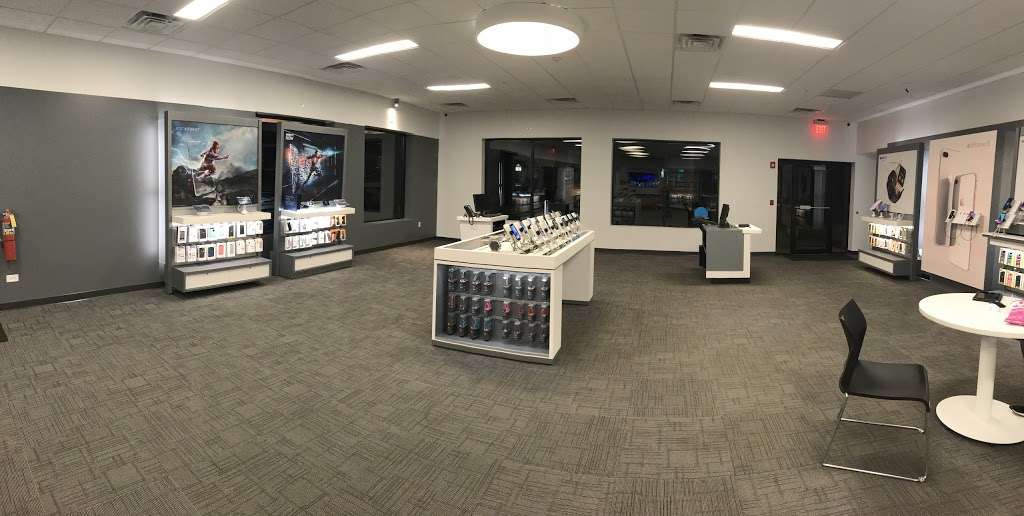 AT&T Store | 27w245 North Ave, West Chicago, IL 60185, USA | Phone: (630) 231-9440