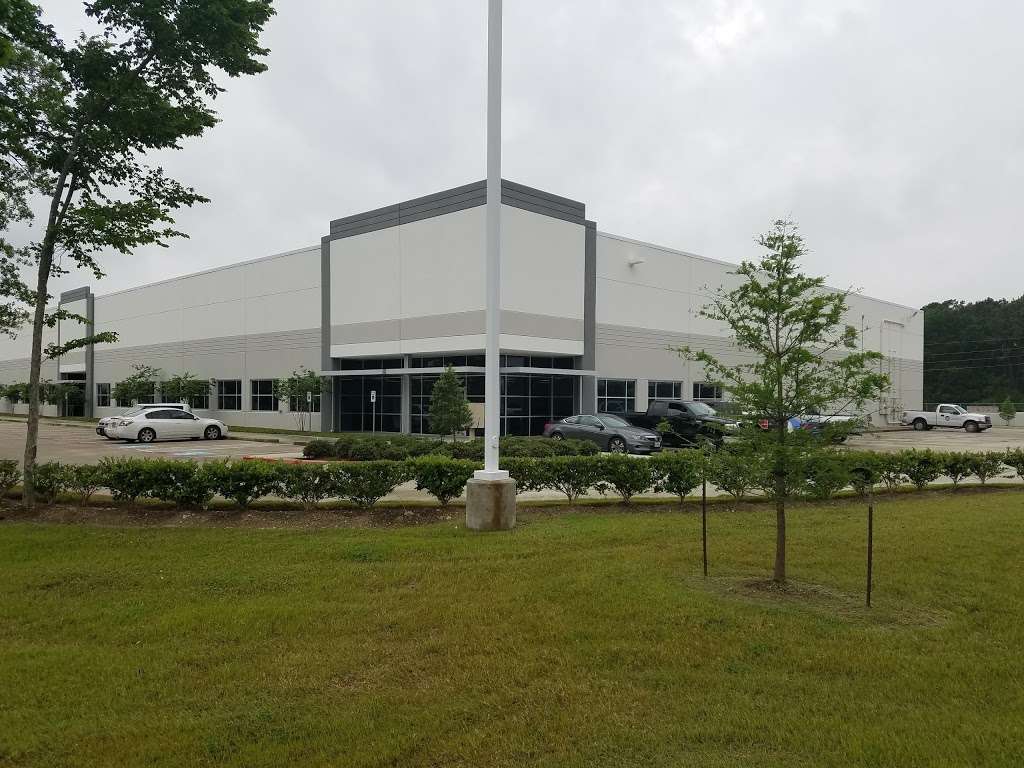 HOU1-Amazon Fulfillment Center - storage  | Photo 5 of 10 | Address: 8120 Humble Westfield Rd, Humble, TX 77338, USA | Phone: (877) 243-2915
