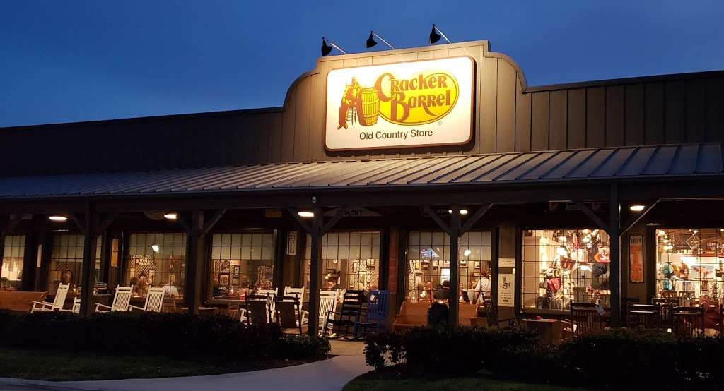 Cracker Barrel Old Country Store | 2411 Metrocentre Blvd, West Palm Beach, FL 33407 | Phone: (561) 686-0660