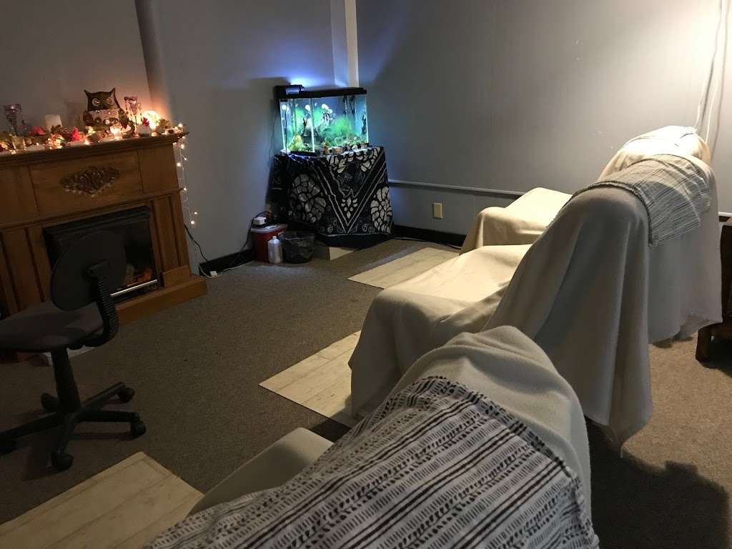 Racine Community Acupuncture | 10502 Northwestern Ave, Franksville, WI 53126, USA | Phone: (262) 939-0111