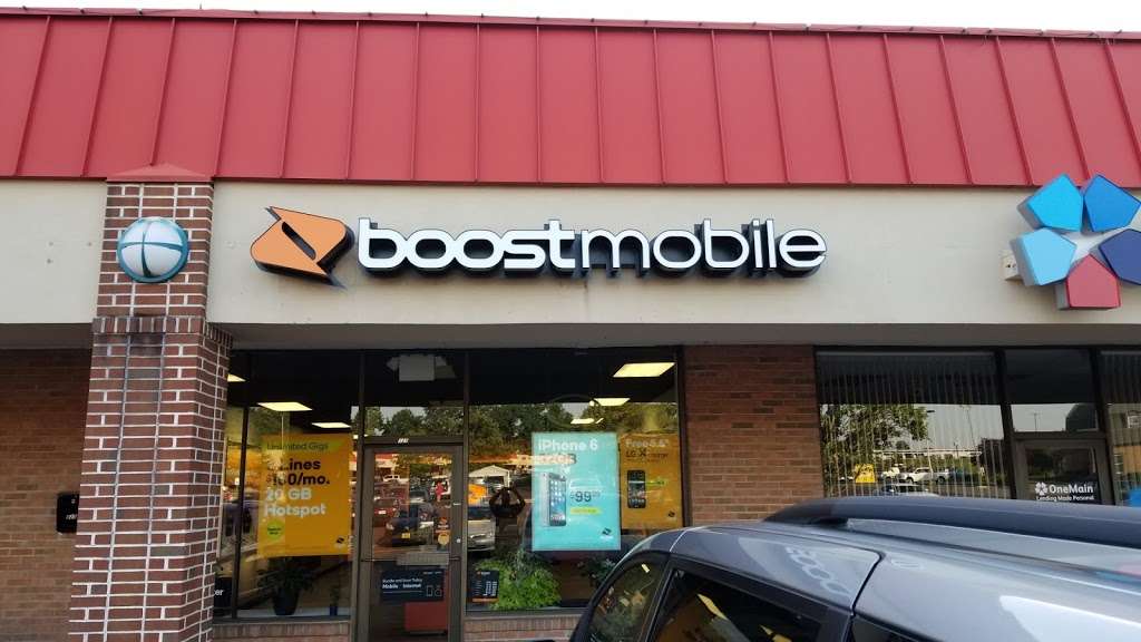 Boost Mobile Store | 325 Southgate Shopping Center, Culpeper, VA 22701, USA | Phone: (540) 829-0123