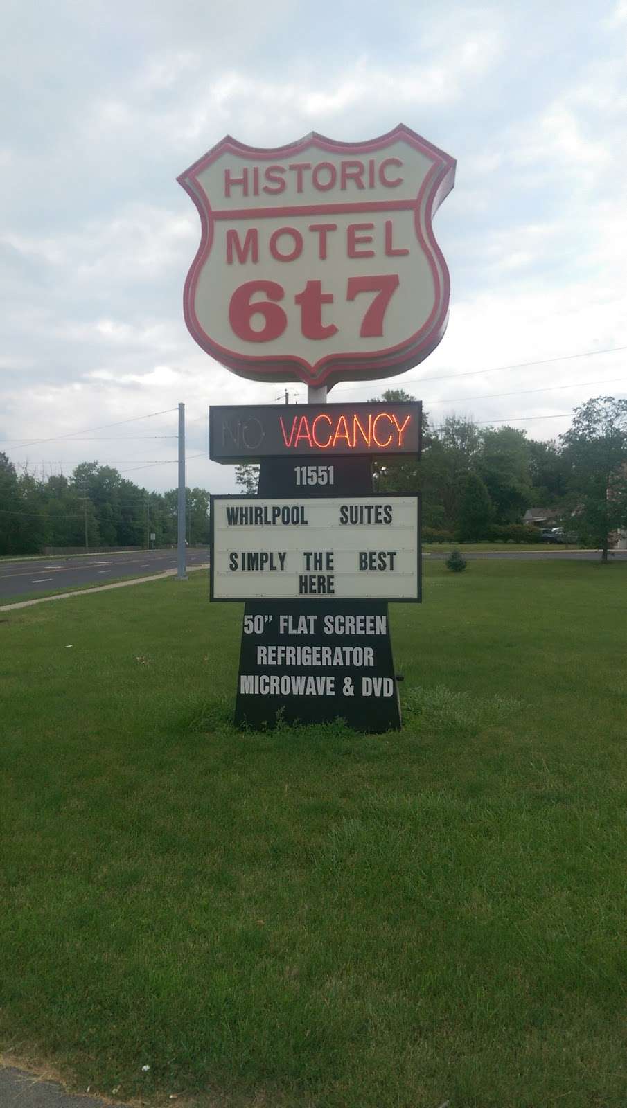 Motel 6t7 | 11551 Pendleton Pike, Indianapolis, IN 46236, USA | Phone: (317) 823-4415