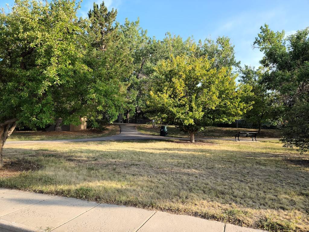 Footbridge Park | 1312 W Geddes Ave, Littleton, CO 80120, USA | Phone: (303) 795-3700