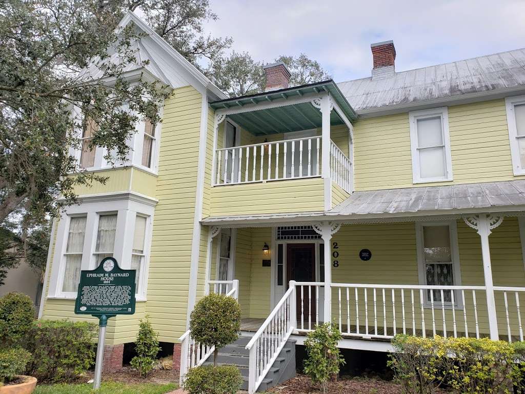 The Historic Baynard House | 208 W Lake Ave, Auburndale, FL 33823, USA