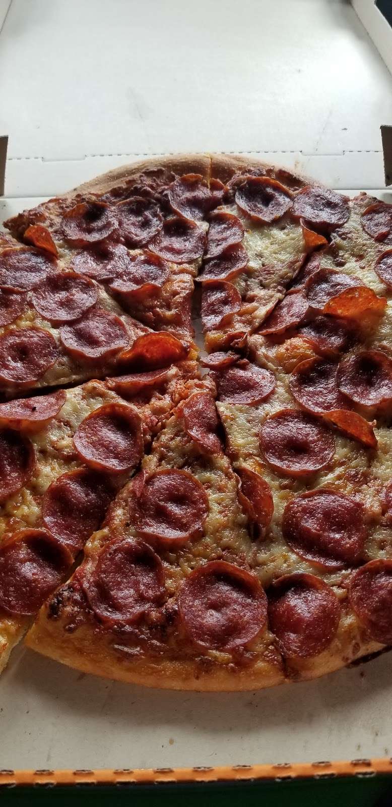 Little Caesars Pizza | 1400 N Dupont Hwy, New Castle, DE 19720, USA | Phone: (302) 322-4000