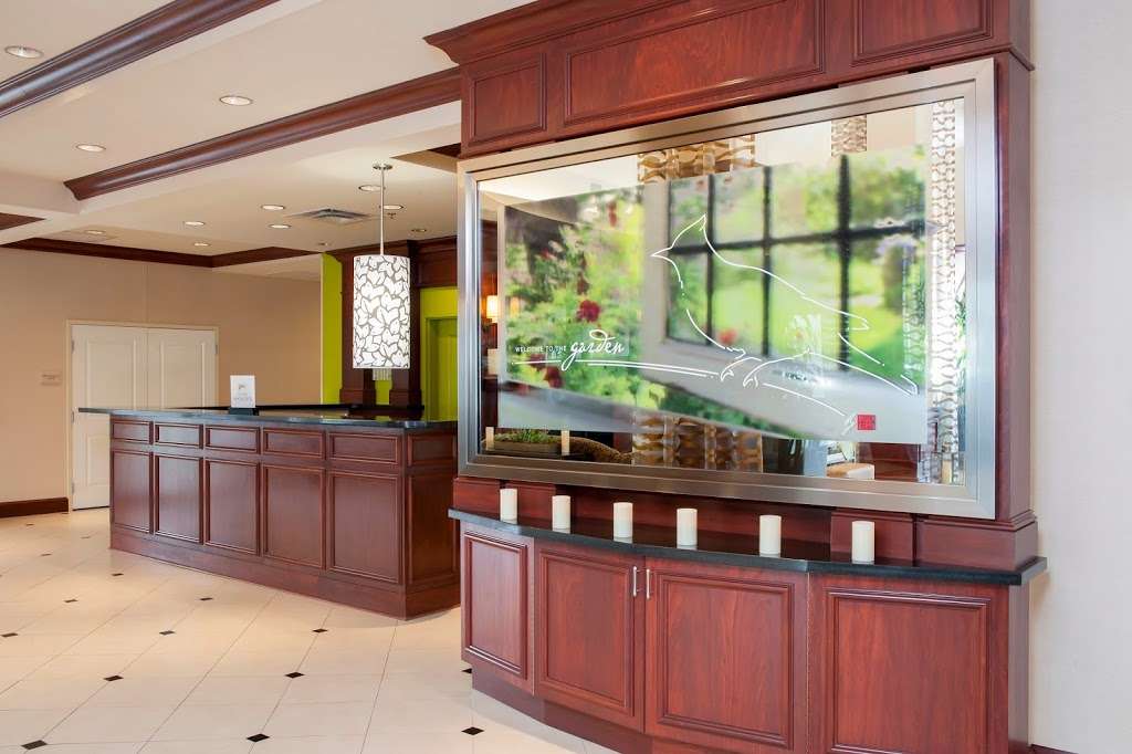 Hilton Garden Inn Indianapolis Airport | 8910 Hatfield Dr, Indianapolis, IN 46241, USA | Phone: (317) 856-9100