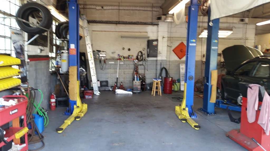 T & S Auto Repair | 3372 US-206, Bordentown, NJ 08505, USA | Phone: (609) 584-7979