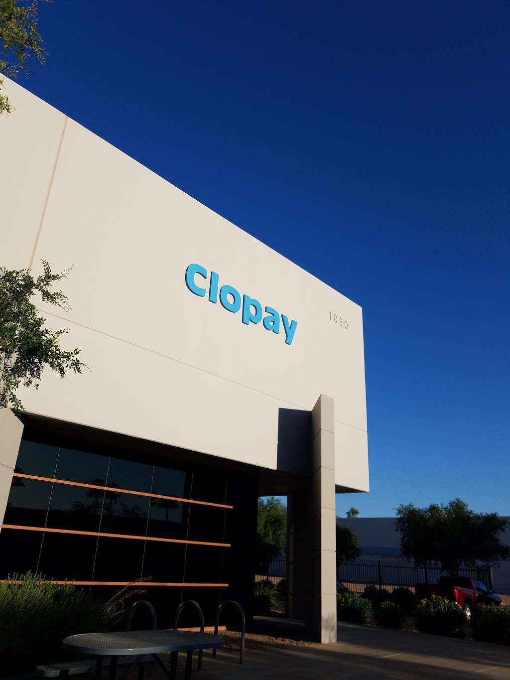 Clopay Building Products | 1090 N Fiesta Blvd #104, Gilbert, AZ 85233, USA | Phone: (480) 598-6400