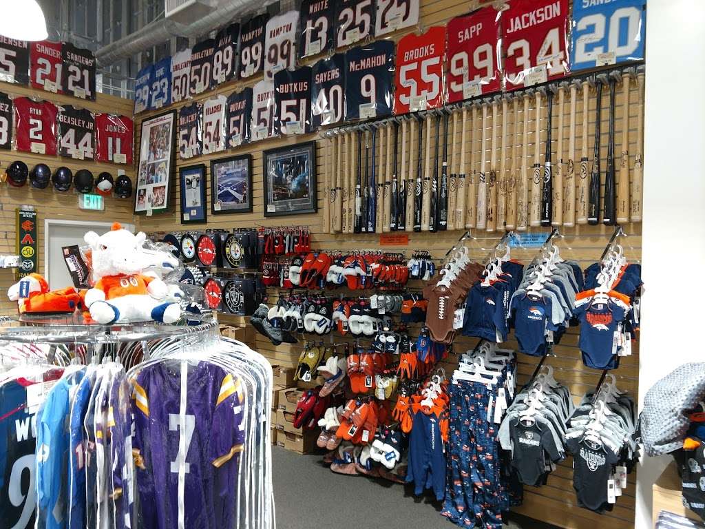 DenverAutographs.com | 14500 W Colfax Ave # 383, Golden, CO 80401 | Phone: (303) 462-1145