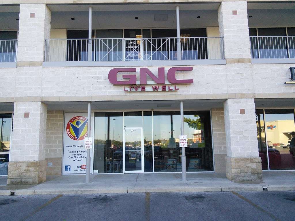 GNC | 24165 W, I-10 #121, San Antonio, TX 78257, USA | Phone: (210) 698-6359