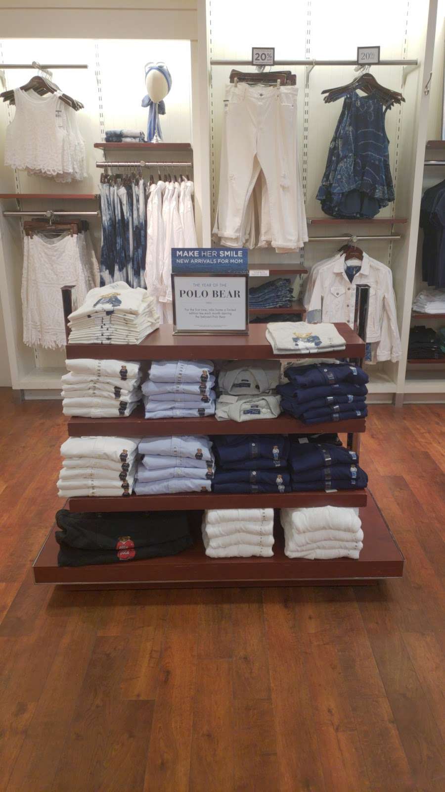 Polo Ralph Lauren Factory Store | 1000 PA-611 Ste E 71, Tannersville, PA 18372, USA | Phone: (570) 620-9688