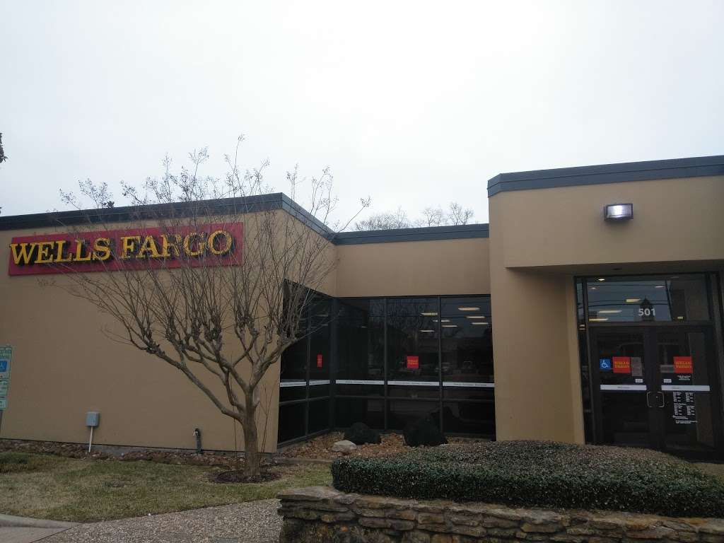 Wells Fargo Bank | 501 W Montgomery St, Willis, TX 77378, USA | Phone: (936) 856-4525