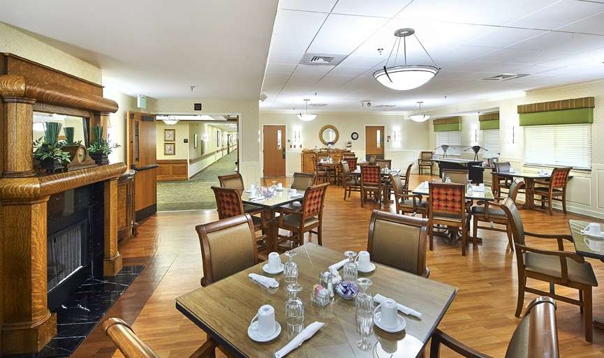 Harbour Manor & The Lodge | 1667 Sheridan Rd, Noblesville, IN 46062, USA | Phone: (317) 770-3434