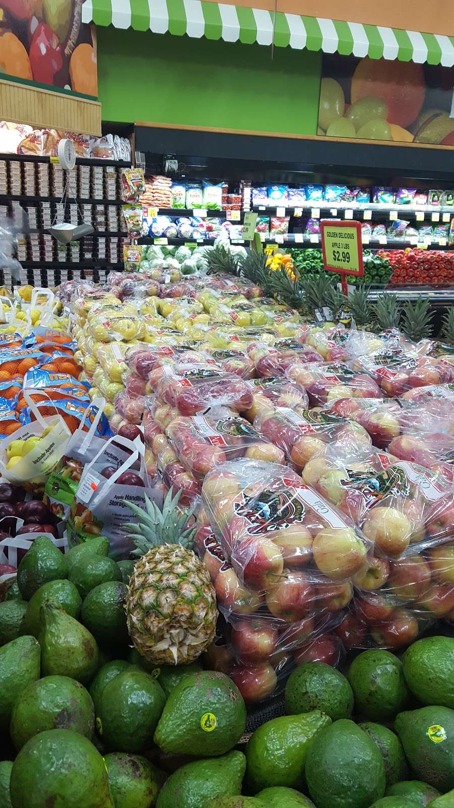 Market Fresh | 52 NY-17K, Newburgh, NY 12550 | Phone: (845) 562-4000