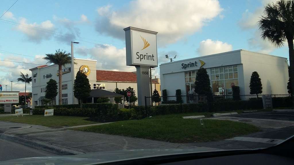 Sprint Store | 1950 Okeechobee Blvd, West Palm Beach, FL 33409, USA | Phone: (561) 570-1593