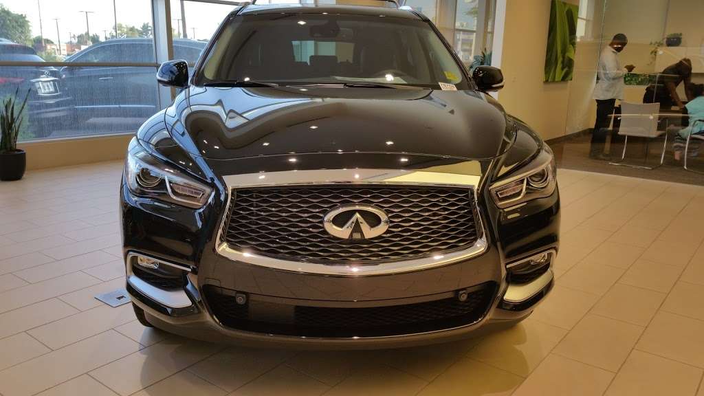 INFINITI On Camelback | 1250 E Camelback Rd, Phoenix, AZ 85014, USA | Phone: (602) 776-9800