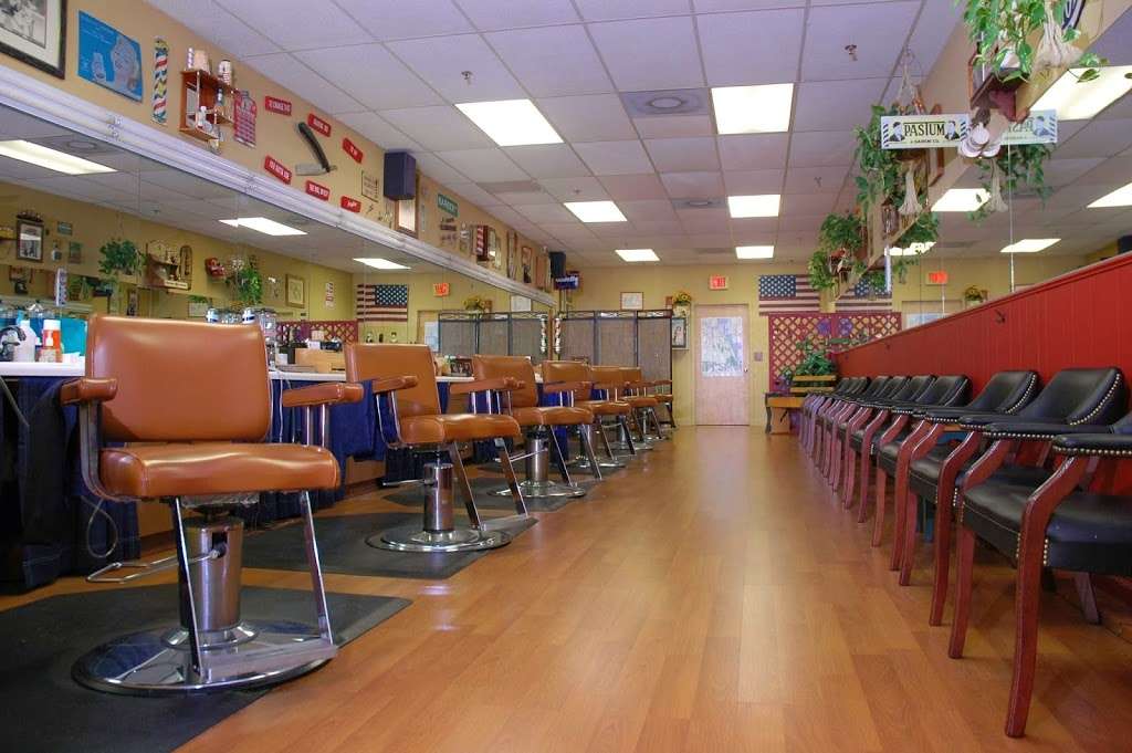 Real McCoy Barber Shop | 6099 SE Federal Hwy, Stuart, FL 34997, USA | Phone: (772) 221-3960