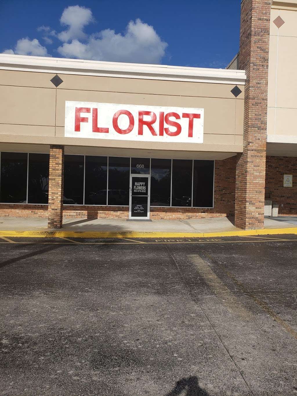 HAPPY FLOWERS | 668 FL-60 W, Lake Wales, FL 33853, USA | Phone: (863) 679-5252