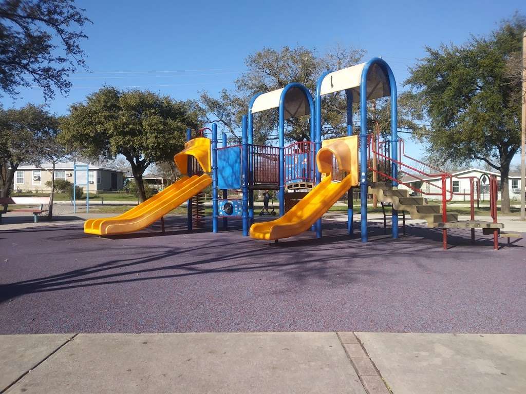 Alderete Park | 300 Aurora, San Antonio, TX 78228, USA | Phone: (210) 207-7275