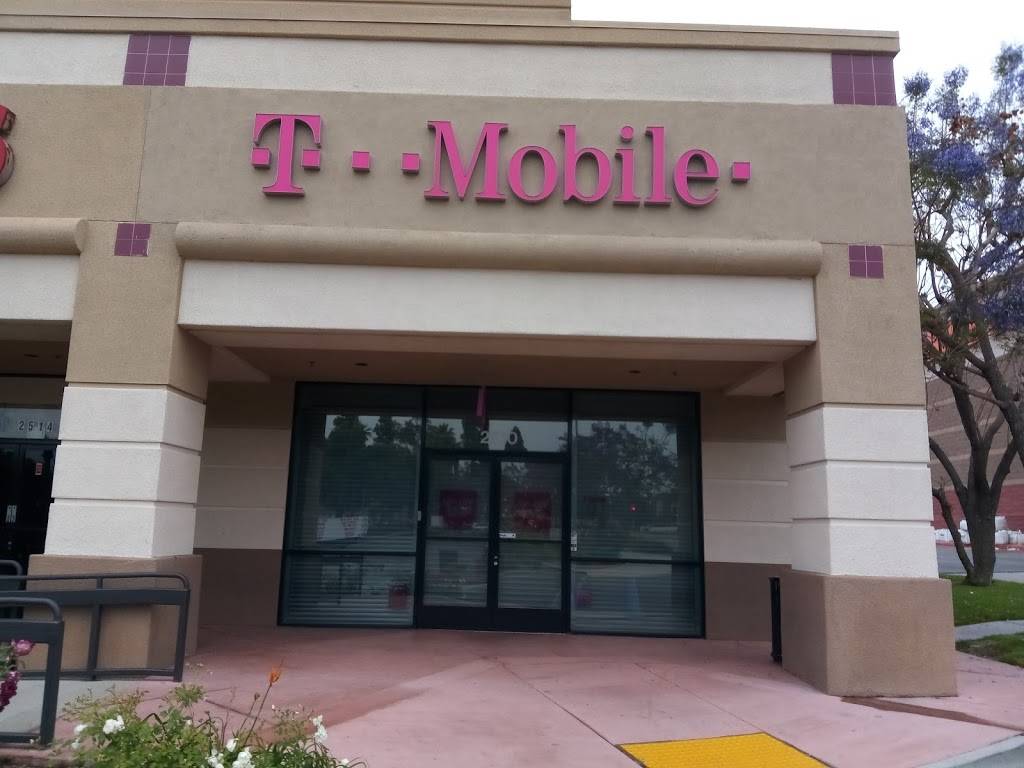 T-Mobile | 2510 Cherry Ave, Long Beach, CA 90806, USA | Phone: (562) 472-0151