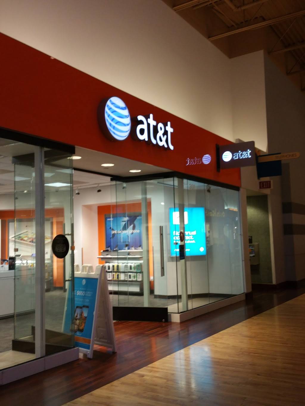 AT&T Store | 5000 S Arizona Mills Cir Suite 307, Tempe, AZ 85282, USA | Phone: (480) 777-5344