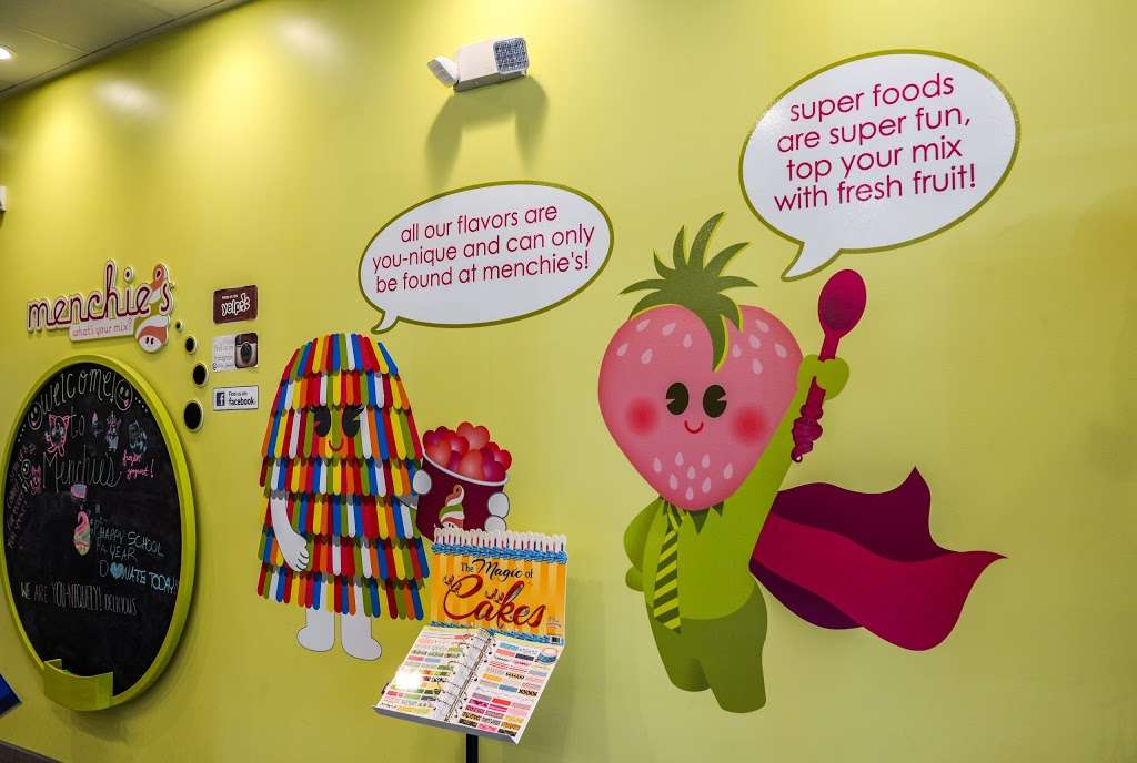 Menchies Frozen Yogurt | 1911 W Malvern Ave n5, Fullerton, CA 92835 | Phone: (657) 248-2420