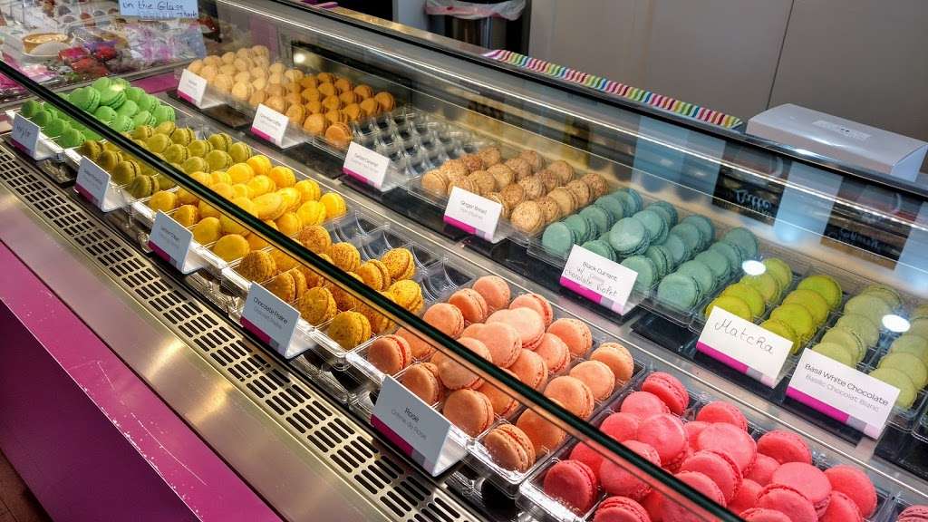 Le Macaron | 671 Front St #110, Celebration, FL 34747, USA | Phone: (321) 525-0289