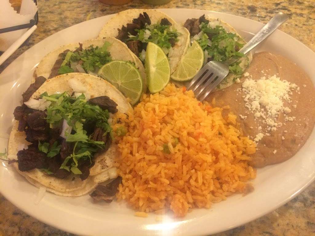 Bravo Mexican Restaurant | 240 North Ave, Northlake, IL 60164 | Phone: (708) 409-3000