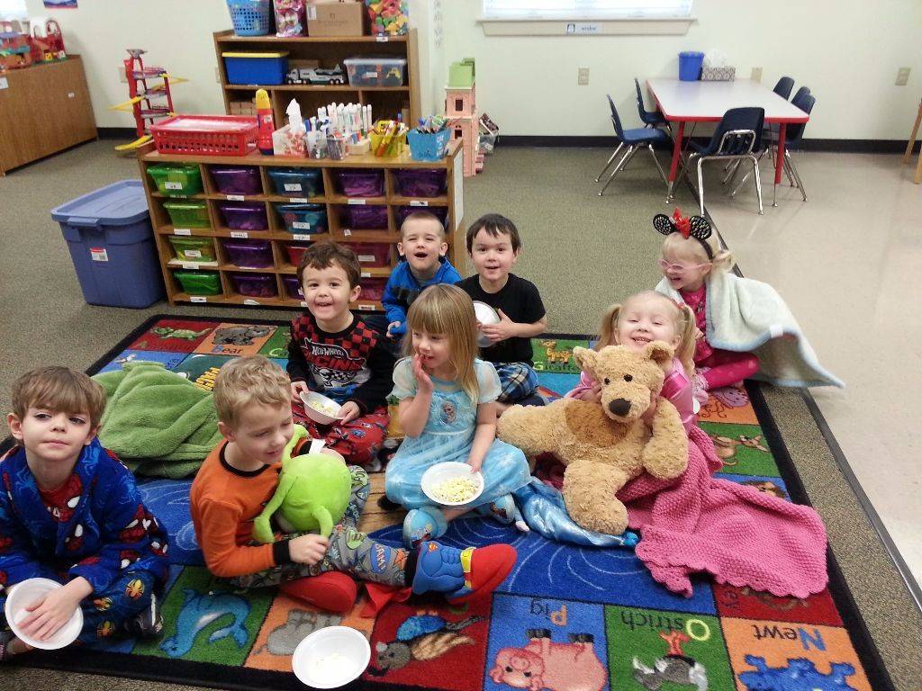 Little Lambs Preschool | 916 Centerville Turnpike N, Chesapeake, VA 23320, USA | Phone: (757) 479-3939