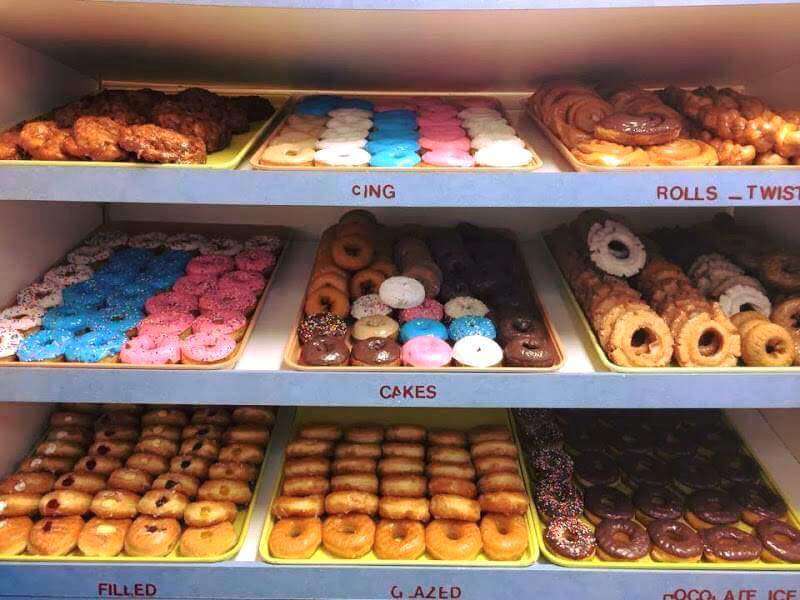 Mr Donuts & Kolaches | 2220 TX-3, Dickinson, TX 77539 | Phone: (281) 534-3555