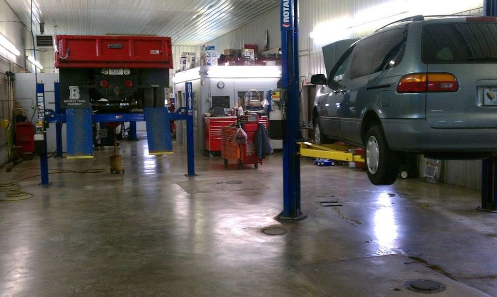 Myers Garage | 522 W 2nd St, Lizton, IN 46149 | Phone: (317) 994-5436