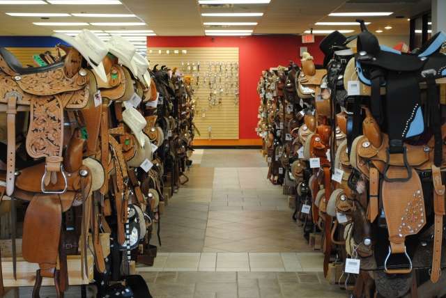 Hilason Saddles & Tack | 12002 Southwest Fwy, Meadows Place, TX 77477 | Phone: (713) 972-0404