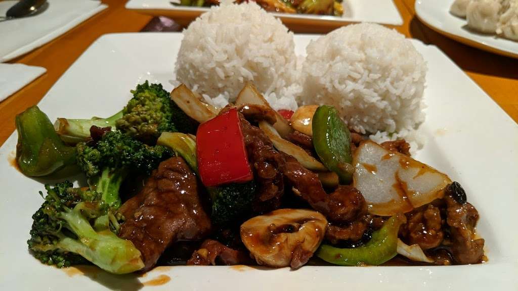 Asian Spice Cafe | 42395 Ryan Rd #126, Ashburn, VA 20148, USA | Phone: (703) 327-2525