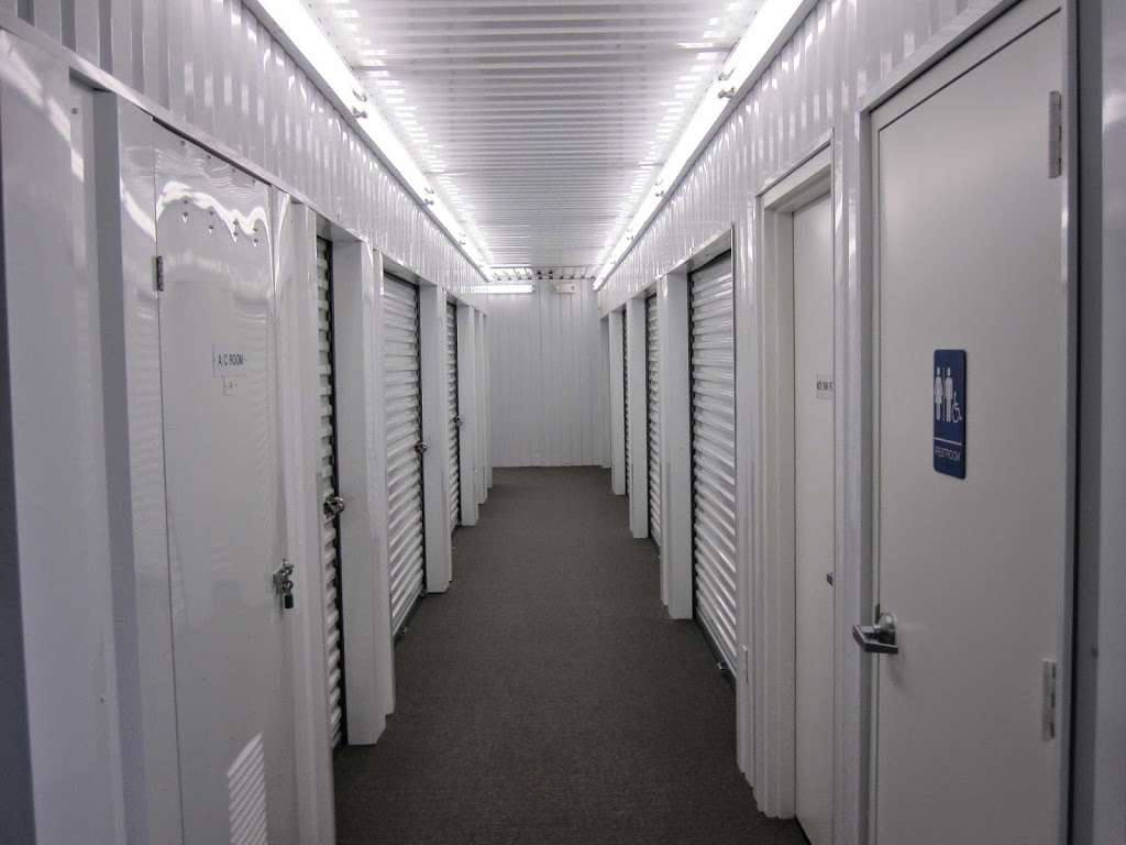 Stuebner Airline Self Storage & U Haul Rental | 14929 Stuebner Airline Rd, Houston, TX 77069, USA | Phone: (281) 749-1255