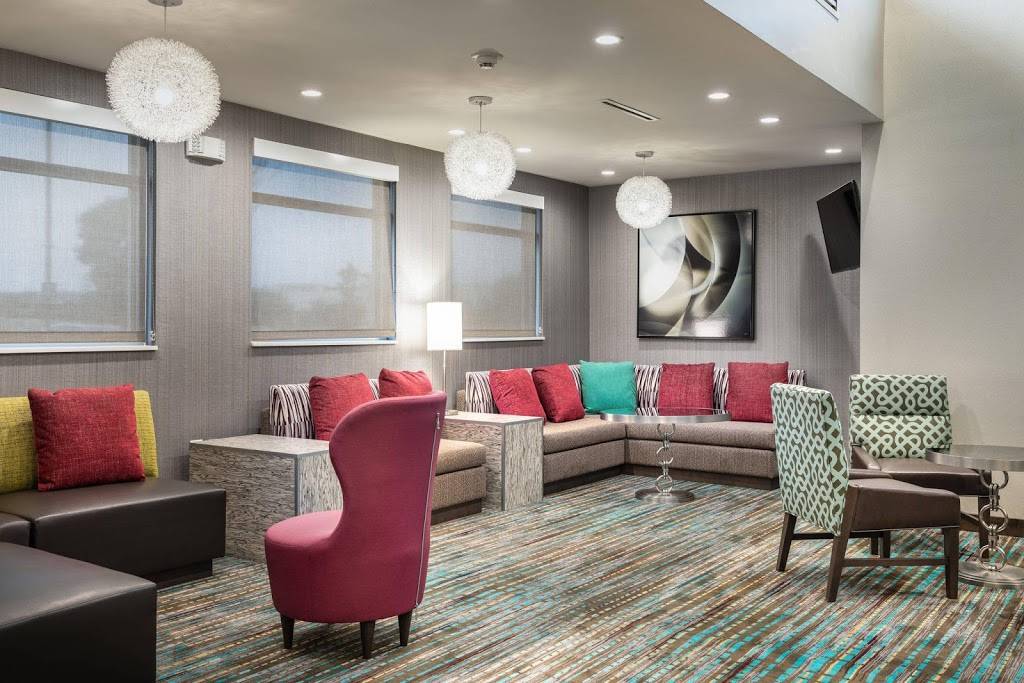 Residence Inn by Marriott Dallas Plano/Richardson at Coit Rd. | 300 Silverglen Dr, Plano, TX 75075, USA | Phone: (972) 596-3200