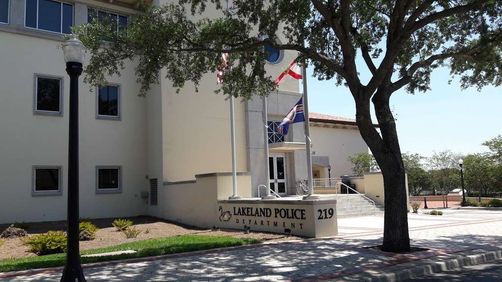 Lakeland Police Department | 219 N Massachusetts Ave, Lakeland, FL 33801, USA | Phone: (863) 834-6900