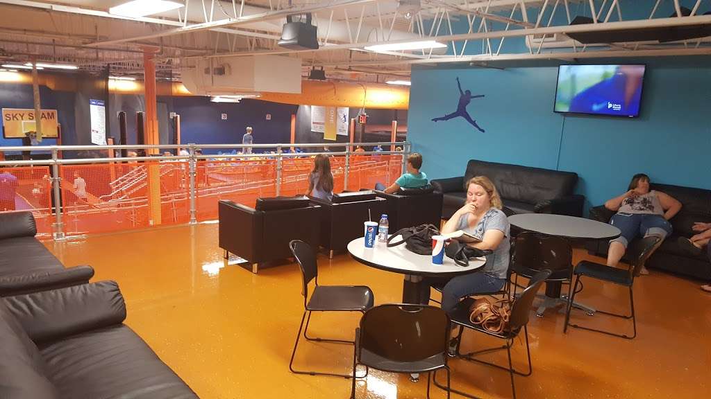 Sky Zone - Manassas, VA | 7807 Sudley Rd, Manassas, VA 20109, USA | Phone: (703) 334-0323