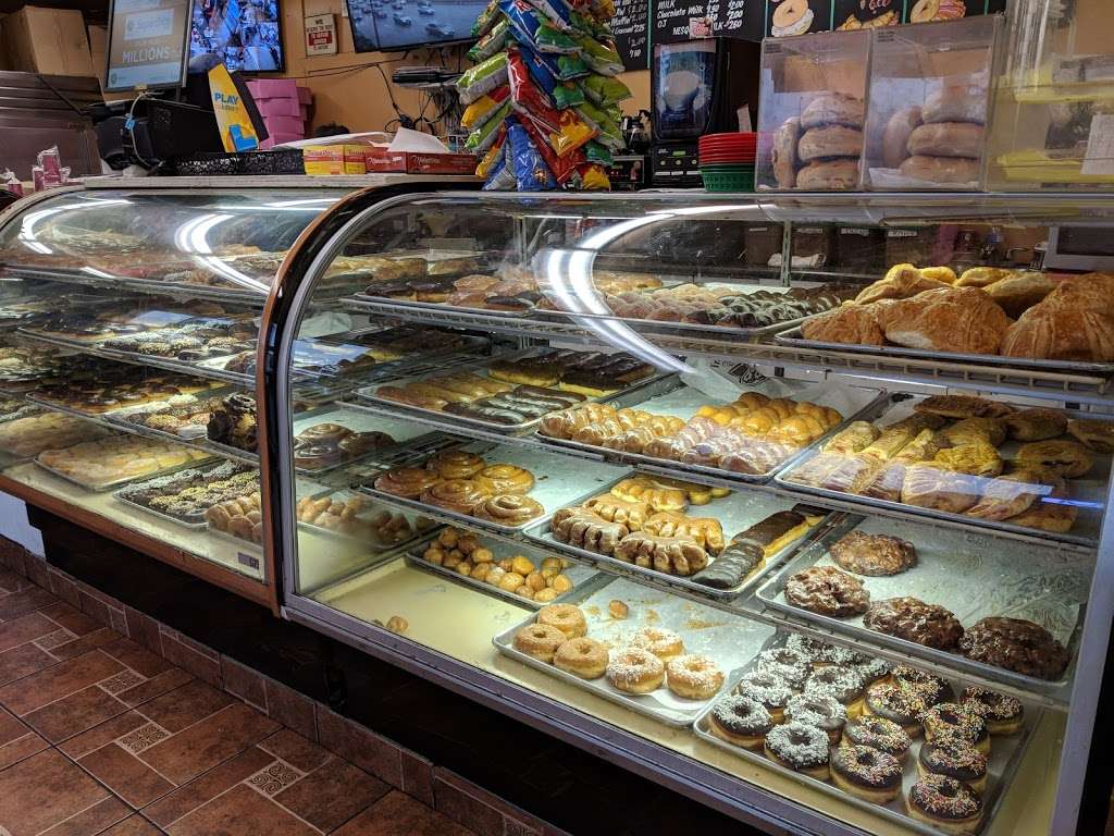 Andys Donut Stop | 971 23rd St, Richmond, CA 94804 | Phone: (510) 232-6057